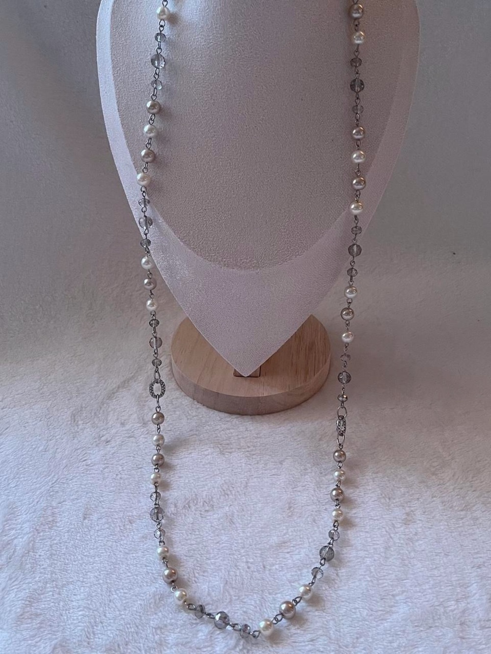 Elegant Charming Charlie Pearl & Crystal Long Necklace - Picture 5 of 6